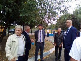 Odhalení tabule Tomáše Bati v Korytňanech 2020