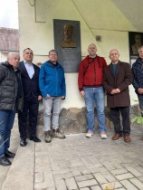 Odhalení pamětní desky Miroslava Tyrše v Perečině