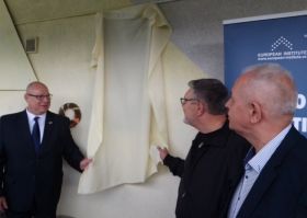 Slavnostní odhalení pamětní tabule Šafařík Perečin 2023