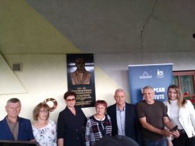 Slavnostní odhalení pamětní tabule Šafařík Perečin 2023